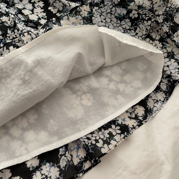 CLUB MONACO Floral Skirt size 6 - Picture 4 of 4